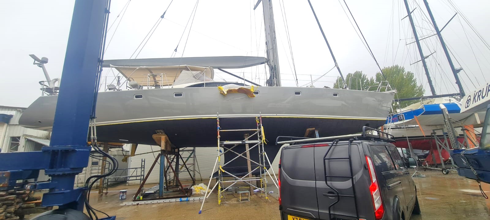 Oyster 72 Yacht