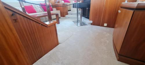 Boat carpets on Pearl 60