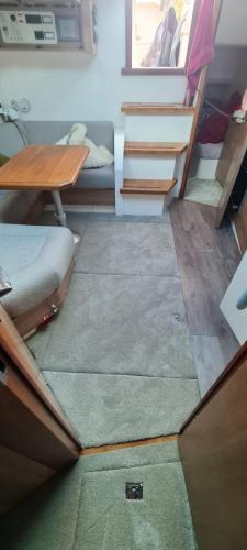 Boat Carpets on Sealine SC38