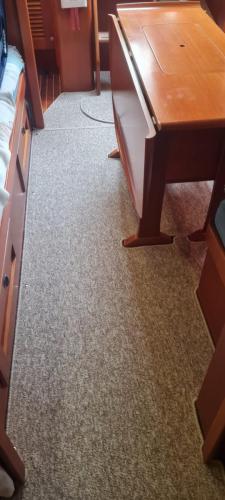 Boat carpets on Hallberg Rassy 39